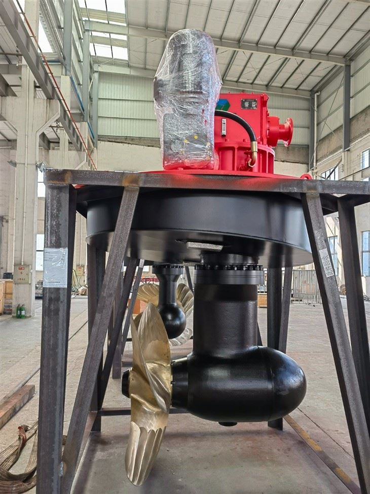 Crs Certificated Marine Propulsion Well Mounted Azimuth Thruster With Fixed Pitch manufacturers