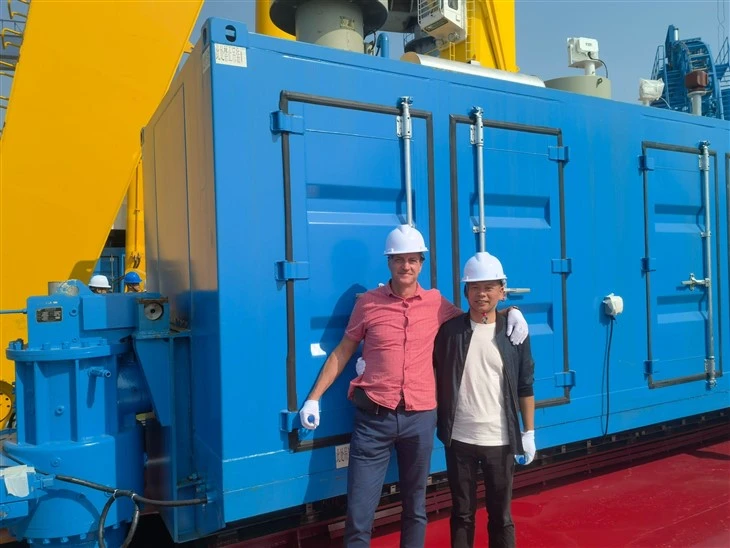Deck Mounted Ship Propeller Approved By Dnv-Gl Azimuth Thruster high quality